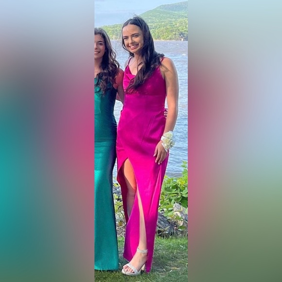 Aidan Mattox beautiful hot pink formal dress! - Picture 3 of 4